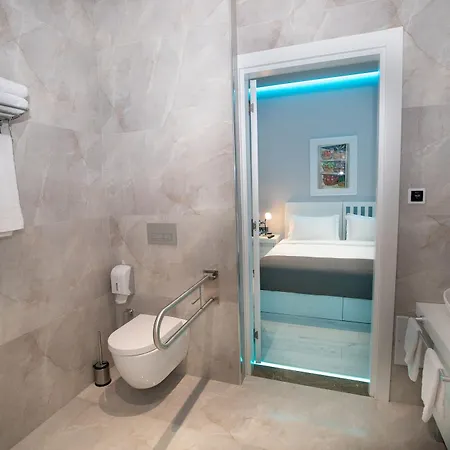 Hotel Metro Tirana