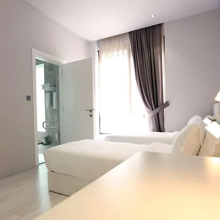 Metro Ξενοδοχείο Τίρανα