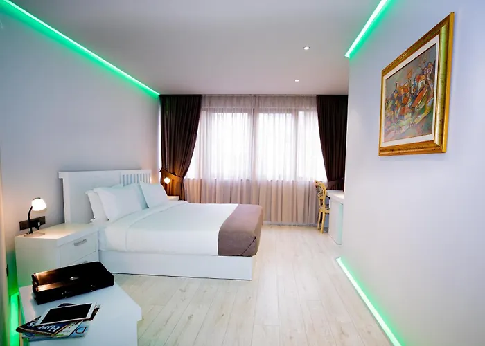 Hotell Metro 4*