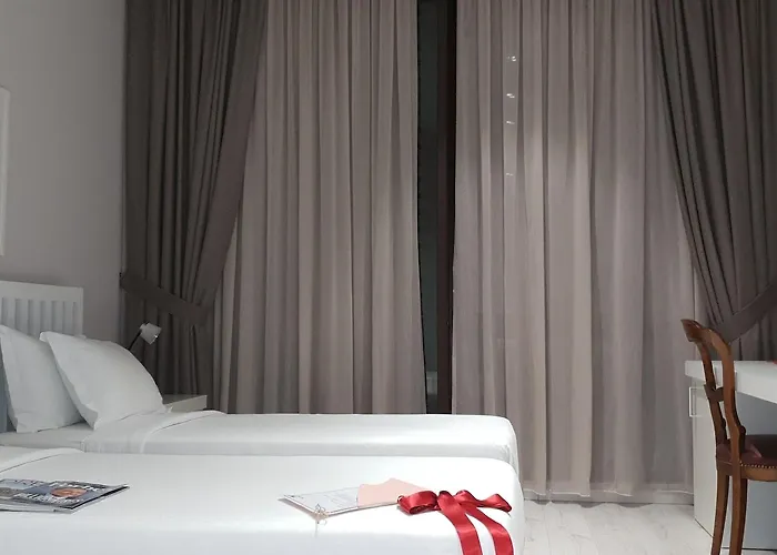 Metro Hotell Tirana