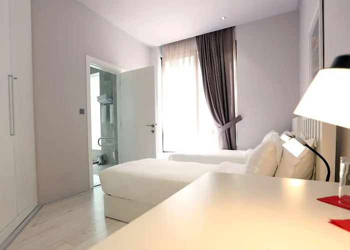 Metro Hotell Tirana
